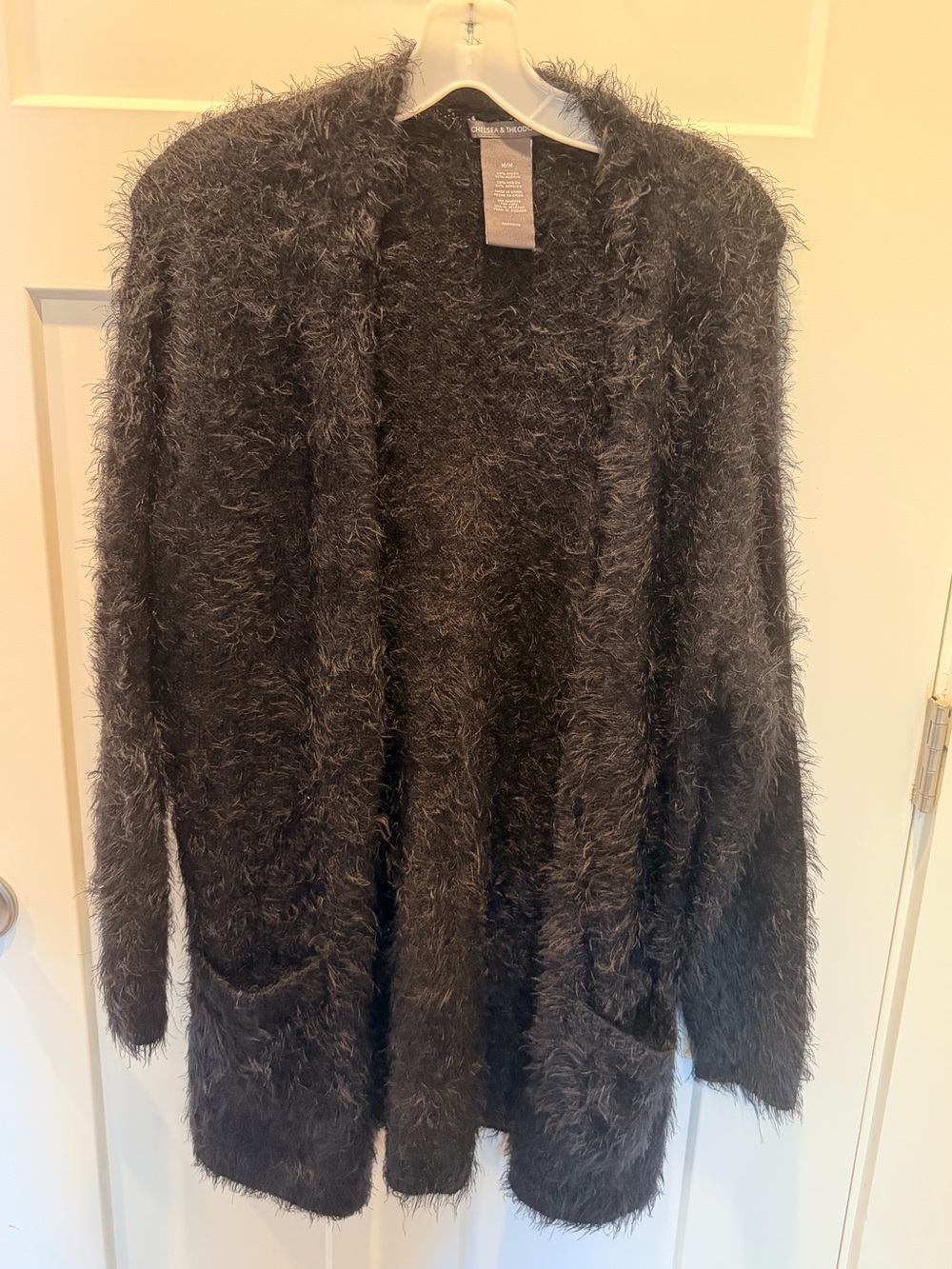 Chelsea & Theodore Black Fuzzy Eyelash Knit Open Front Cardigan M